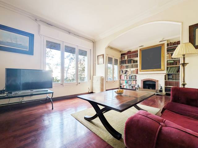 Piso en Venta en Avinguda Diagonal en Barri de les Corts