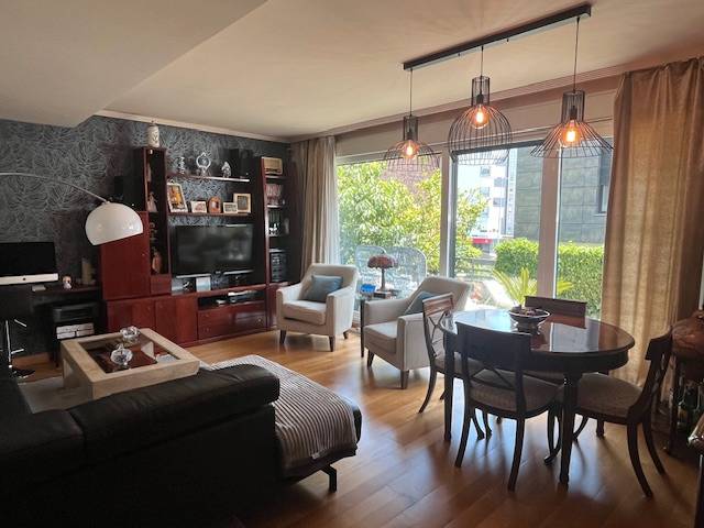 Casa adosada en Venta en Calle Lirio, 11 en Cuatro Caminos