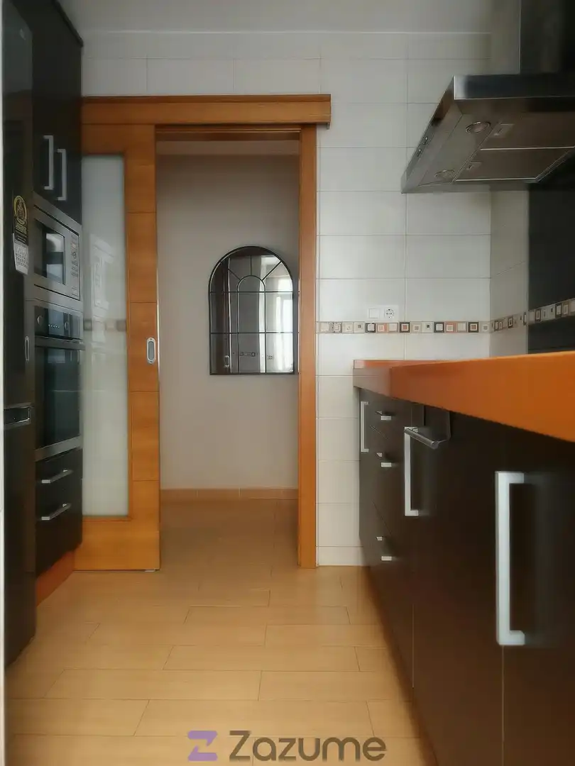 Badezimmer von Wohnung zur Miete in Sevilla mit Klimaanlage, Heizung und Möbliert