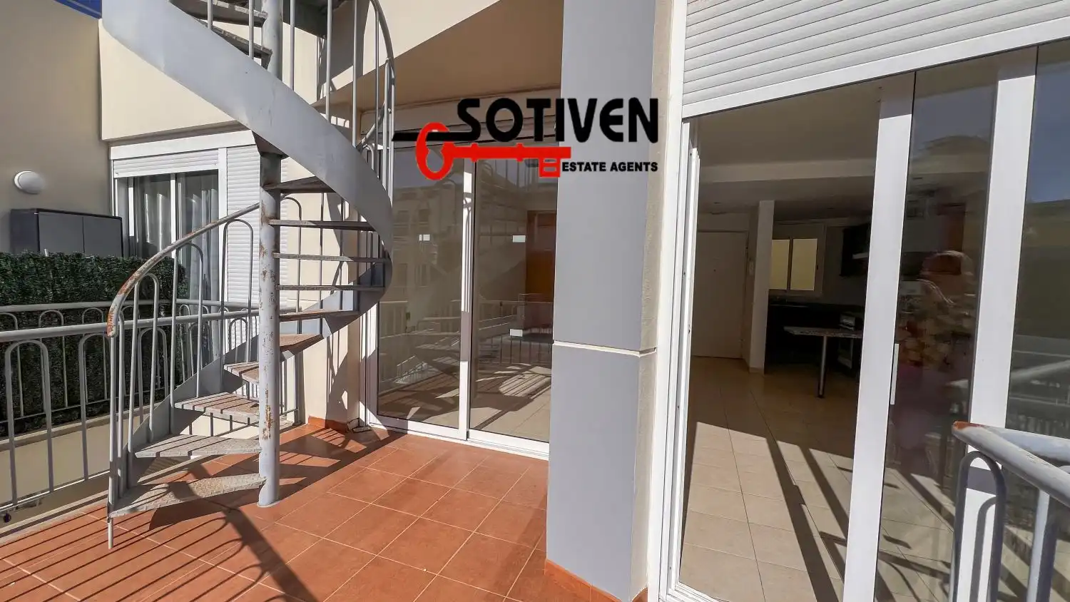 Apartamento en venta en Santiago del Teide con Terraza, Balcón y Piscina comunitaria