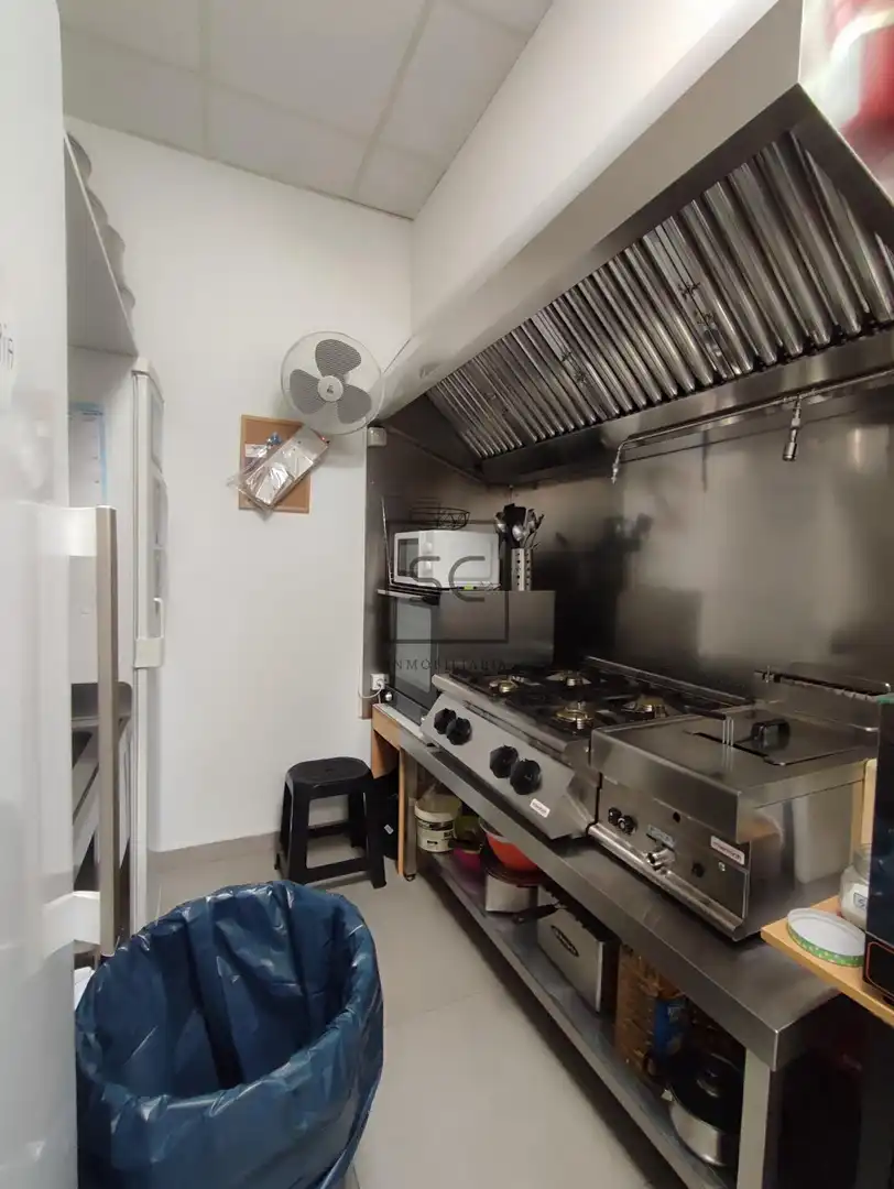 Cocina de Local en venta en Ferrol con Amueblado