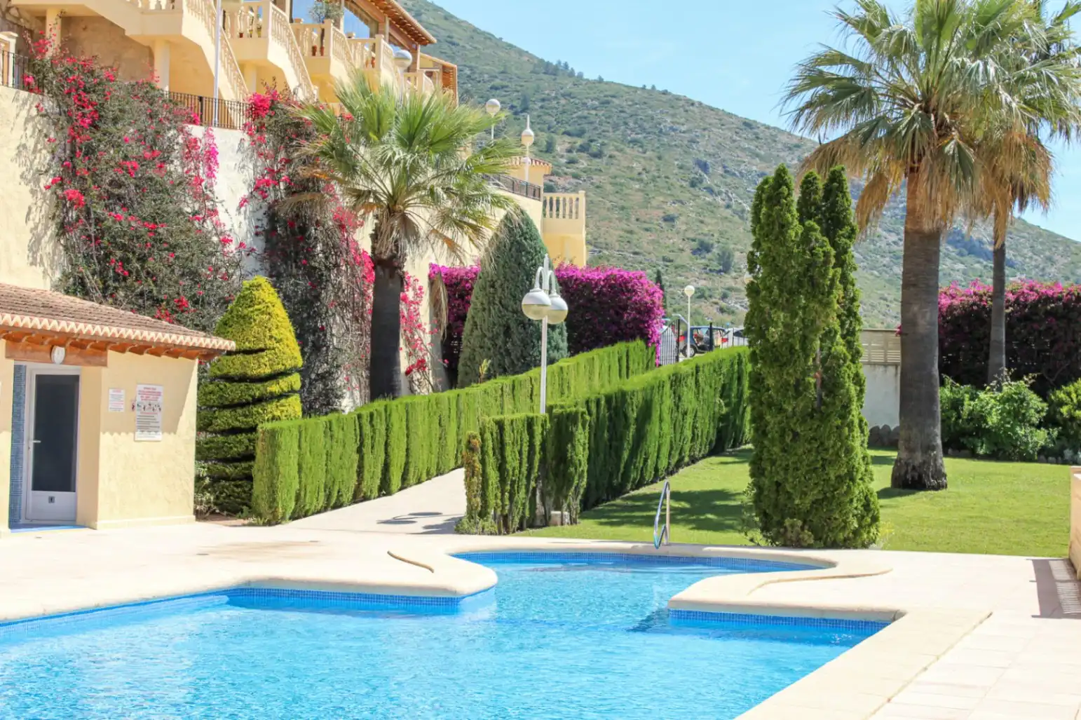 Swimming pool of Country homes for sale in Xaló  with Air Conditioner, Heating and Terrace
