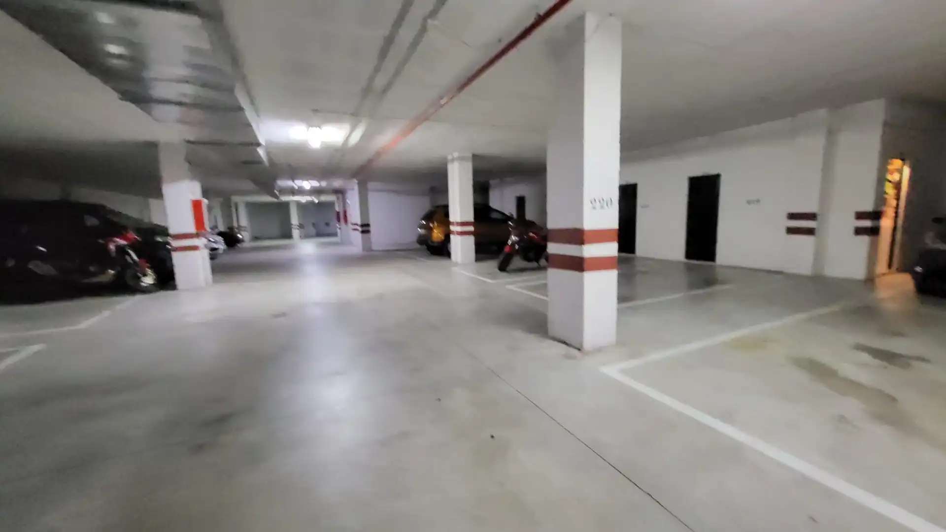 Parking de Piso en venta en Rincón de la Victoria con Aire acondicionado, Terraza y Trastero