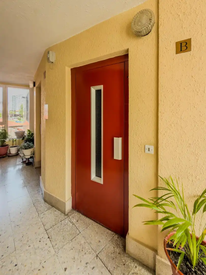 Piso en venta en Santander con Calefacción y Balcón