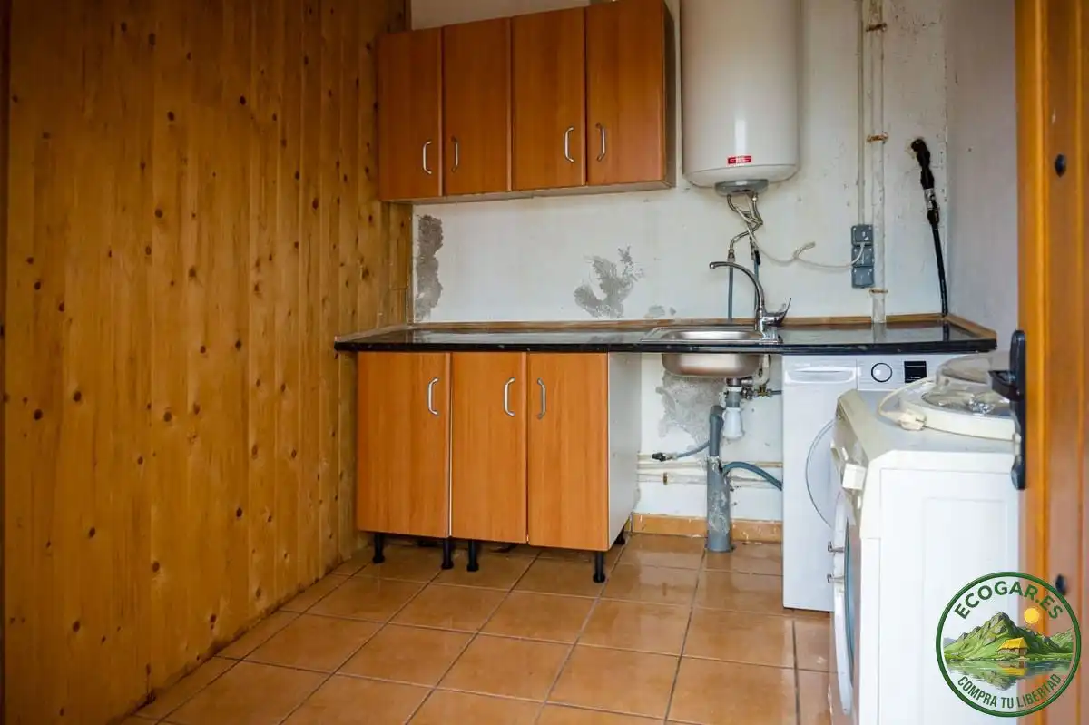 Cocina de Casa o chalet en venta en Villagatón con Aire acondicionado, Calefacción y Jardín privado