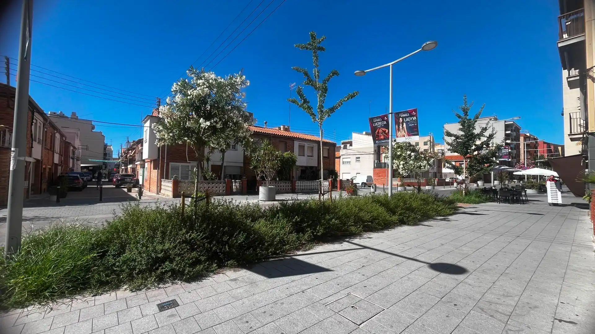 Außenansicht von Einfamilien-Reihenhaus zum Verkauf in Cambrils mit Terrasse, Abstellraum und Alarm