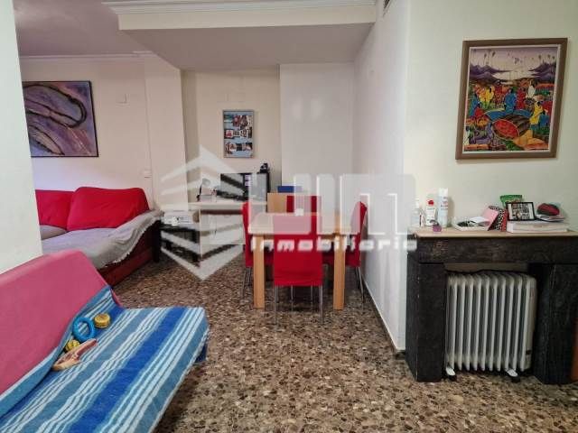 Flat for sale in MAESTRAT, Avenida de Abril - 9 de Octubre