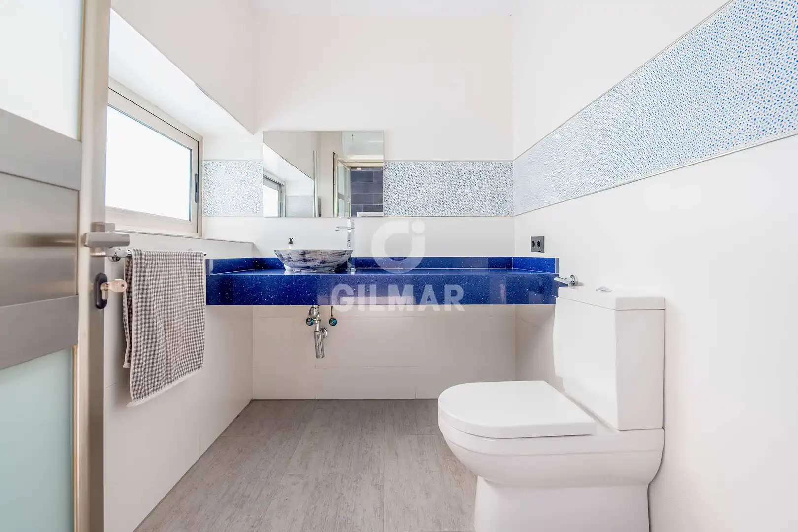 Bathroom of Houses for sale in Conil de la Frontera  with Heating, Private garden and Swimming Pool