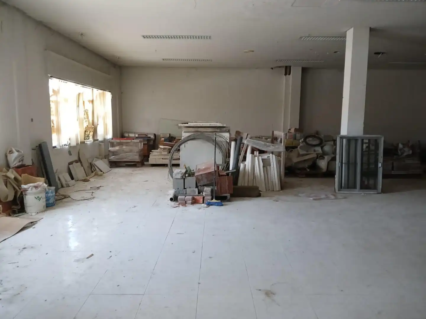 Locale commerciale in vendita a Castilviejo 6, imagen 2
