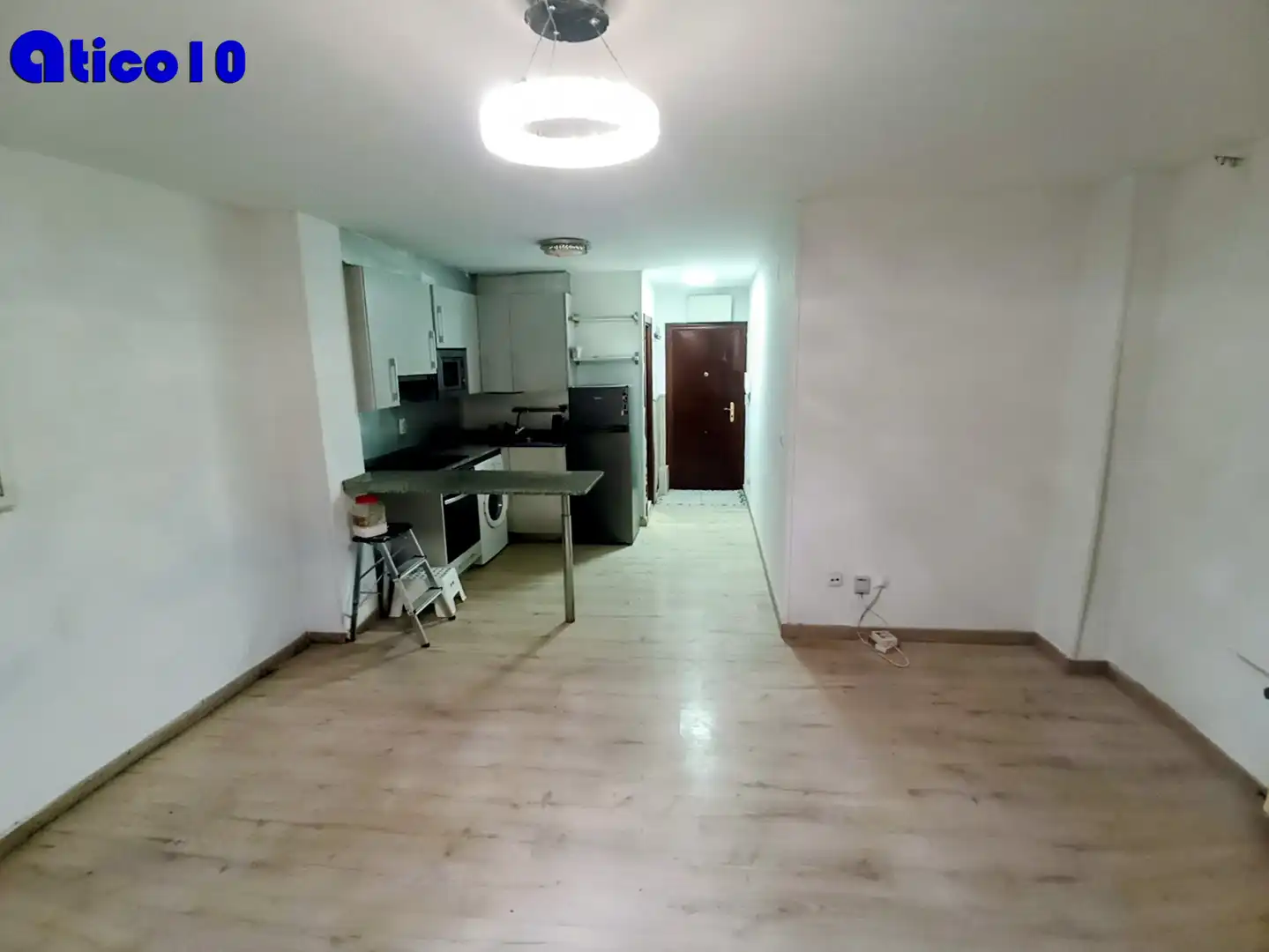 Oficina en venda en Oviedo  amb Calefacció