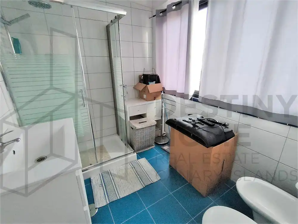 Adossat amb piscina en venda a Corralejo, imagen 46