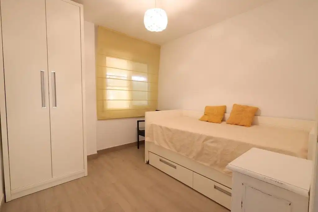 Bedroom of Apartments for sale in Orihuela  with Storage room, Furnished and Balcony