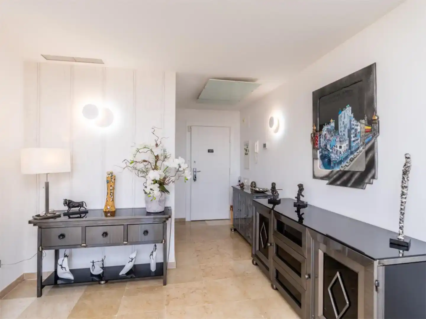 Flat for sale in Benahavís  with Air Conditioner, Terrace and Swimming Pool