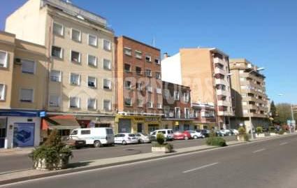 Foto 2 de Piso de alquiler en Tres Olivos - La Piedad, Toledo