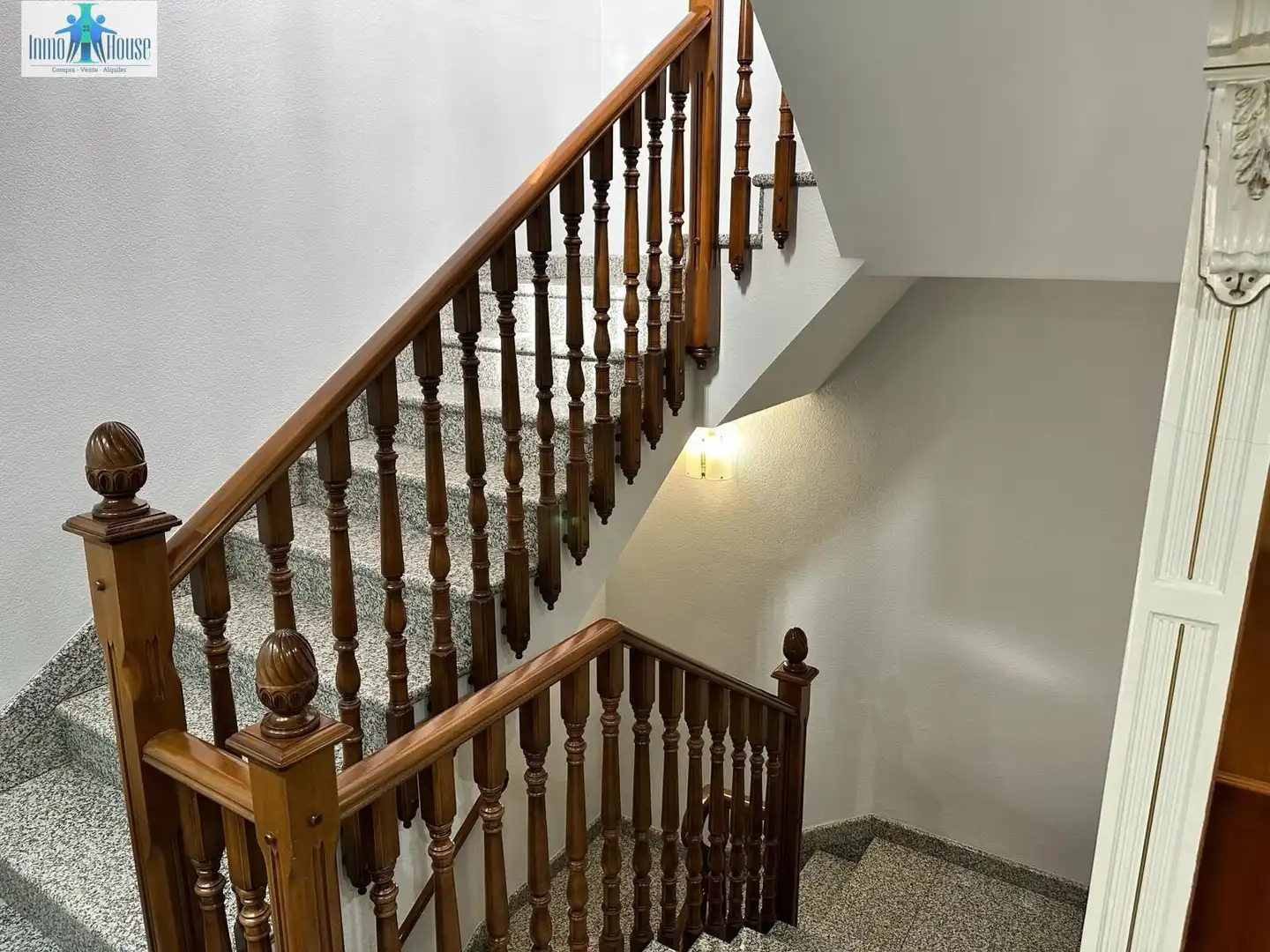 Attic for sale in Almansa  with Air Conditioner, Private garden and Terrace