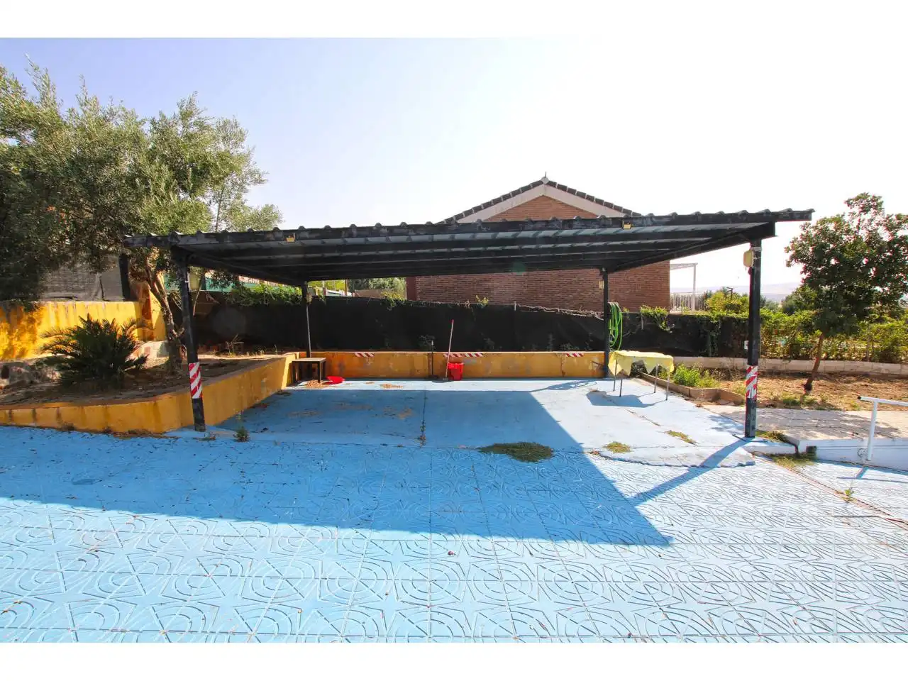 Piscina de Casa o xalet en venda en Torrejón del Rey amb Calefacció, Jardí privat i Terrassa