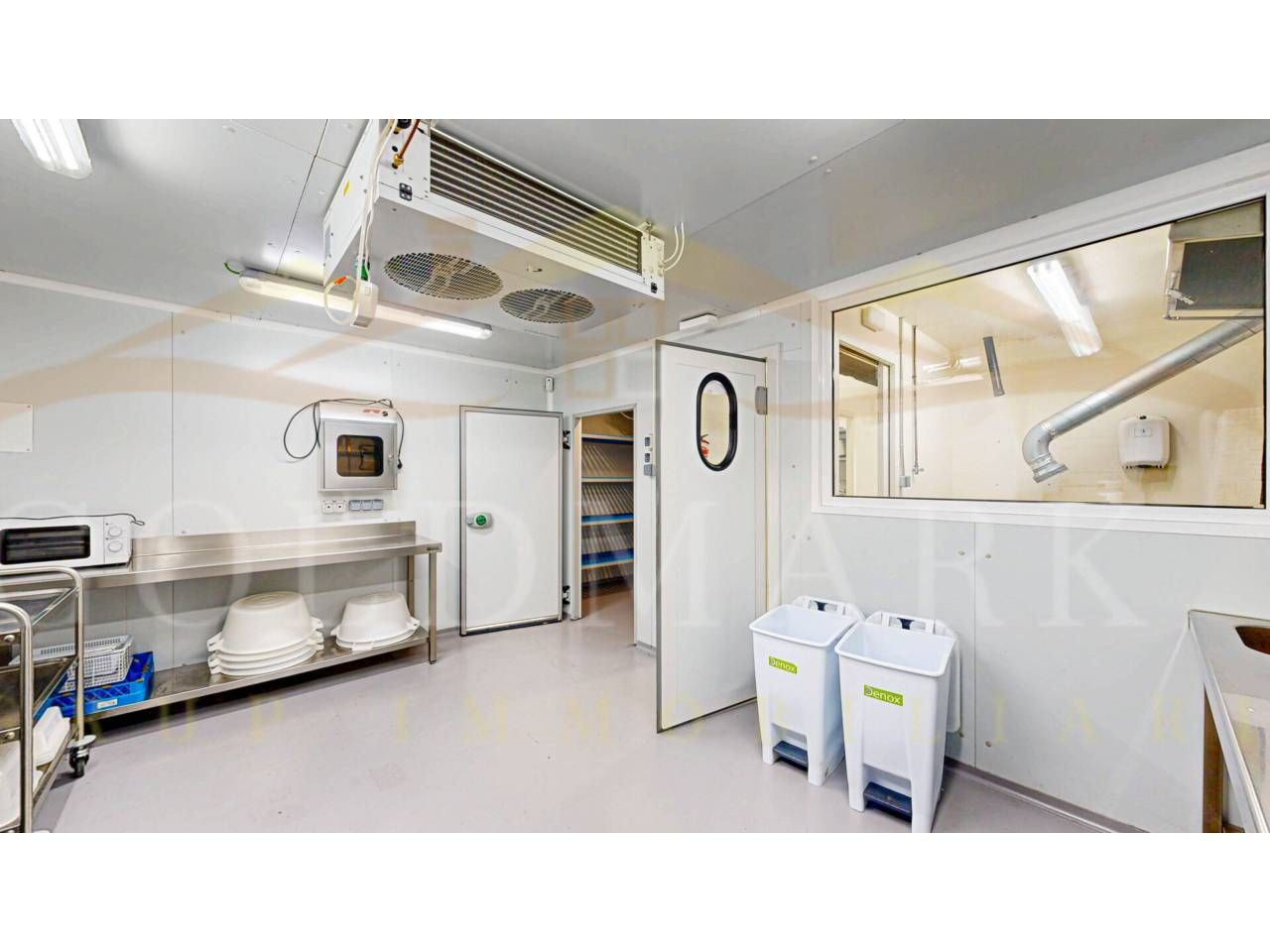 Cocina de Local en traspaso en Ripollet