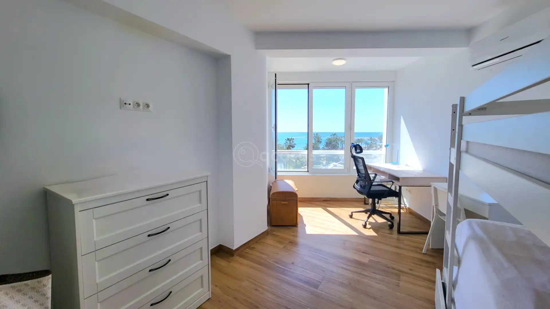 Bedroom of Apartments for sale in Benalmádena  with Air Conditioner, Terrace and Storage room