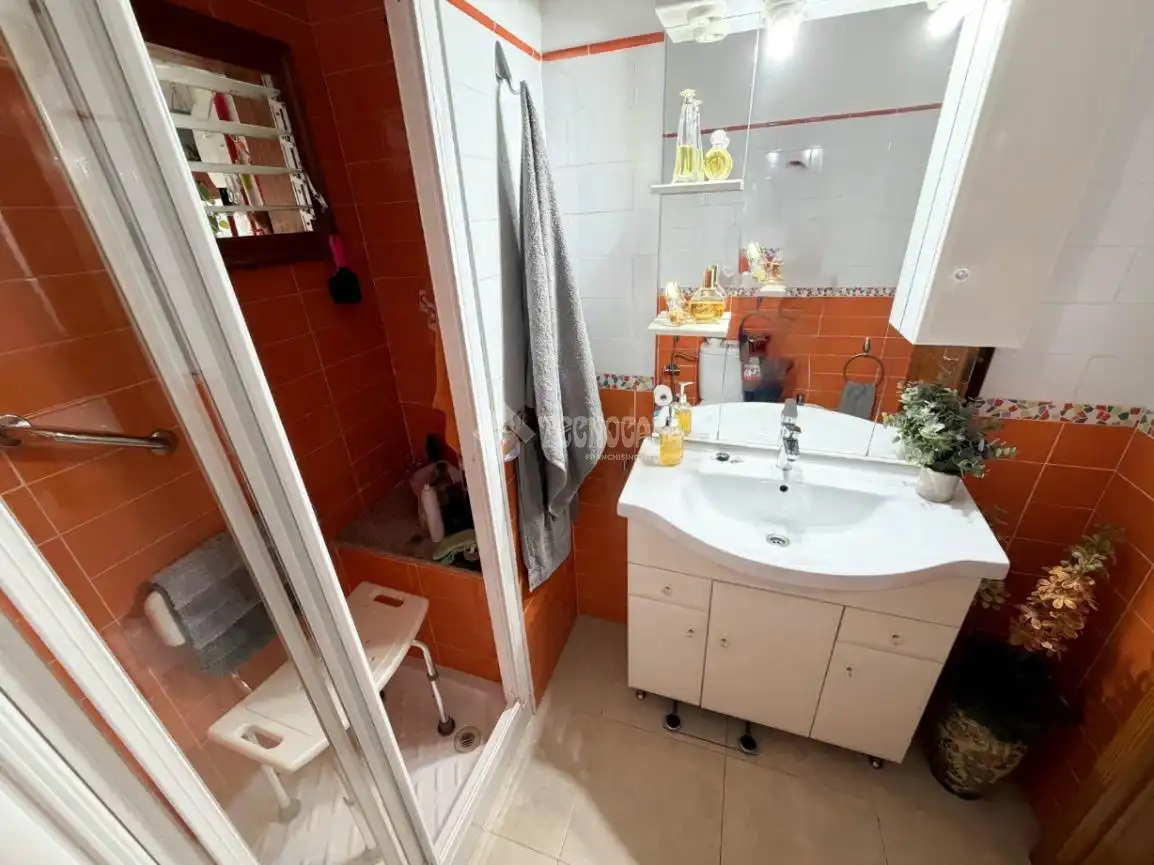 Baño de Piso en venta en Las Palmas de Gran Canaria con Terraza