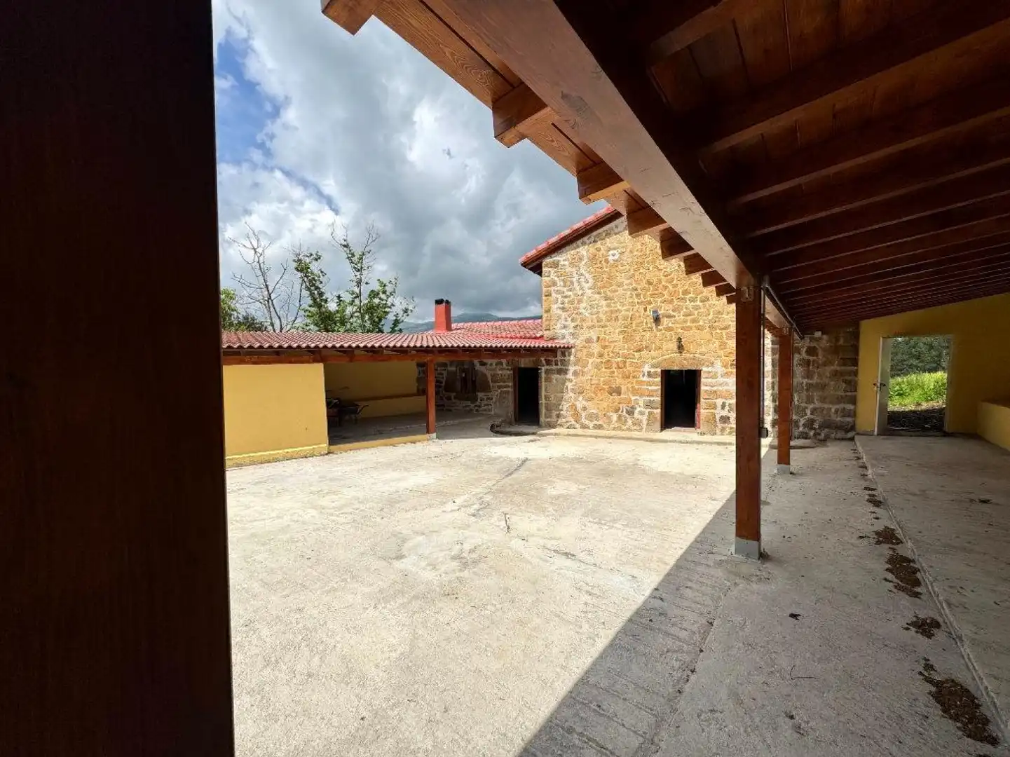Exterior view of Land for sale in Molledo