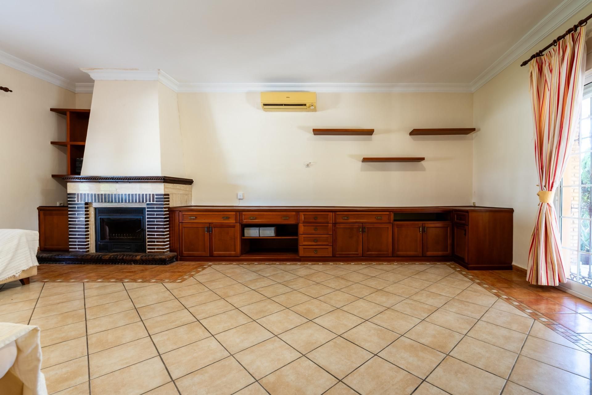 House or chalet for sale in Palomares del Río  with Air Conditioner, Private garden and Terrace