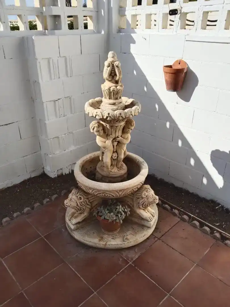Jardí de Casa adosada en venda en Vélez-Málaga amb Aire condicionat i Balcó