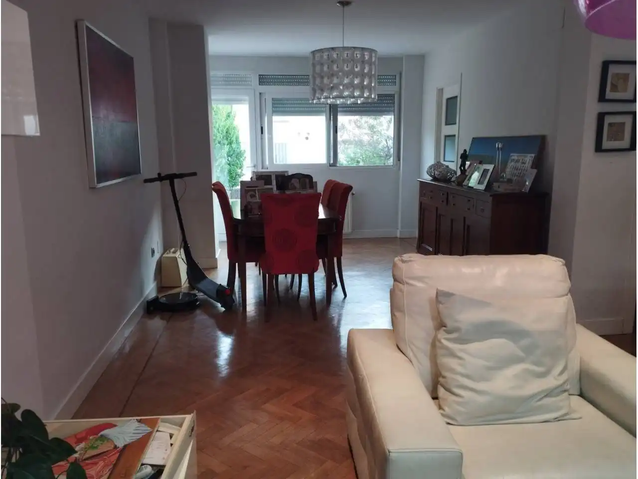 Sala de estar de Casa adosada en venta en Ciudad Real con Aire acondicionado, Calefacción y Jardín privado