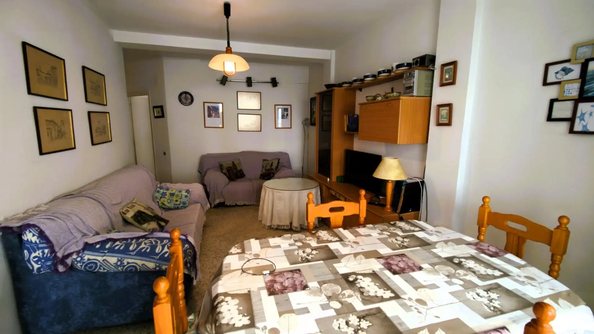 Sala d'estar de Pis en venda en Motril amb Calefacció, Moblat i Balcó