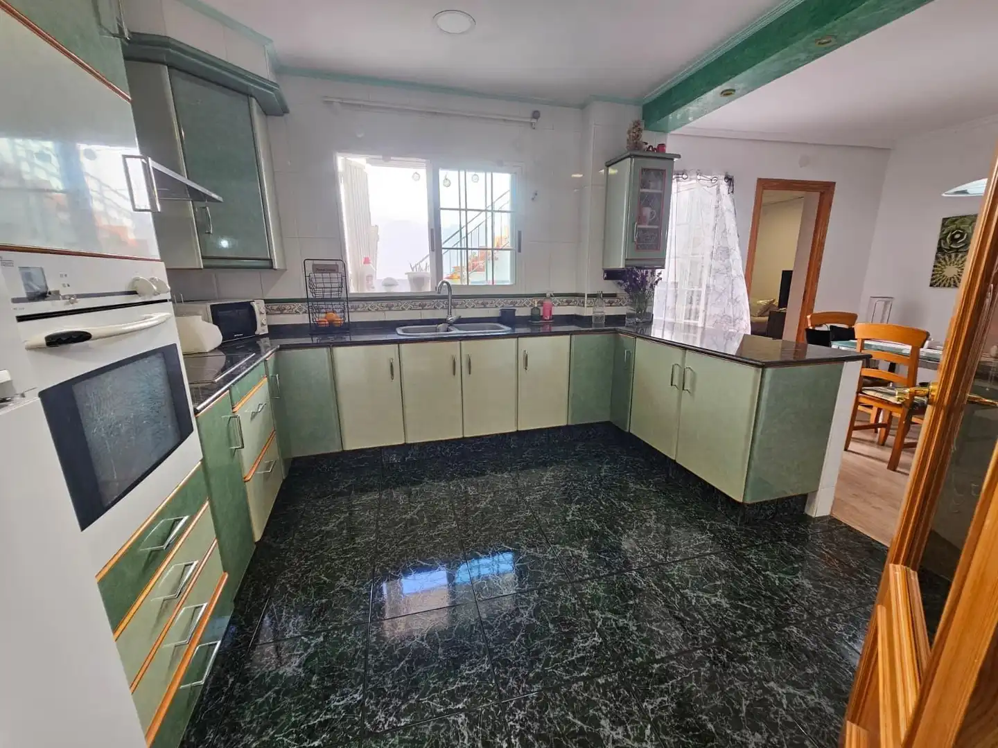 Cocina de Casa o chalet en venta en Sagunto / Sagunt con Calefacción, Terraza y Trastero