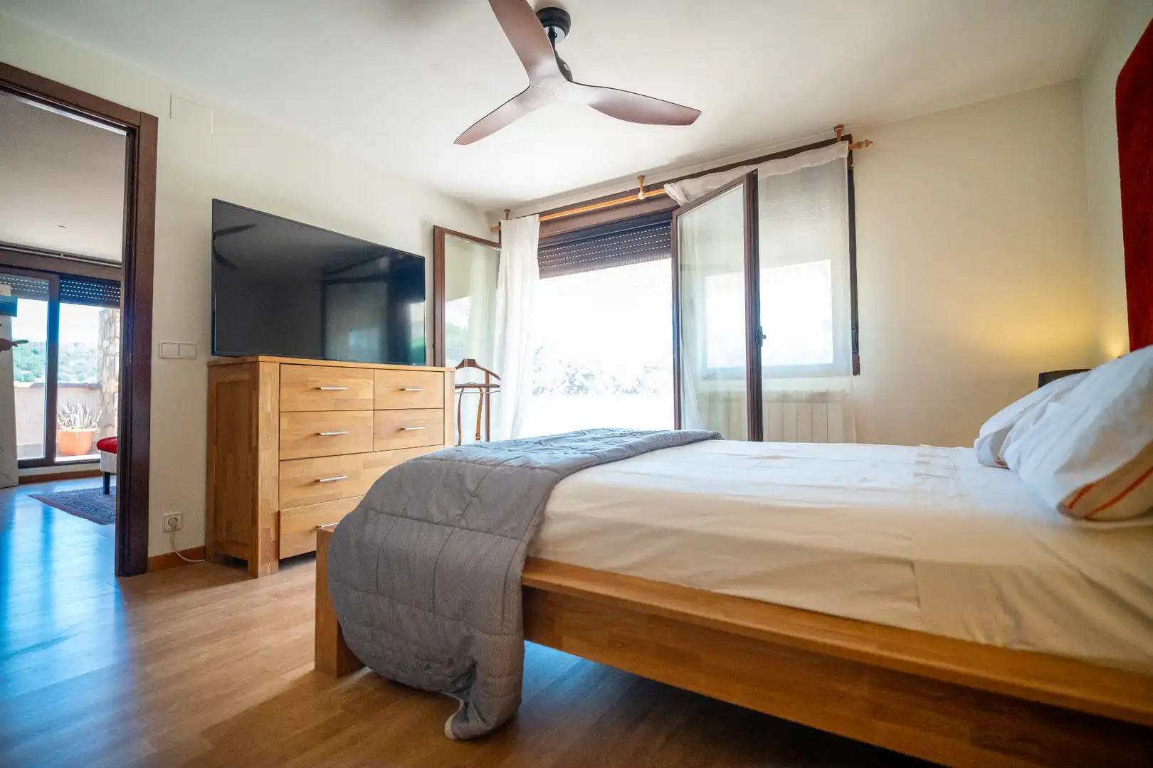 Dormitori de Casa o xalet en venda en Cabanillas de la Sierra amb Jardí privat i Terrassa