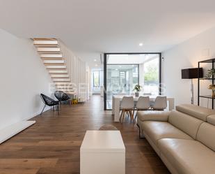Living room of Single-family semi-detached to rent in L'Eliana  with Air Conditioner, Terrace and Swimming Pool