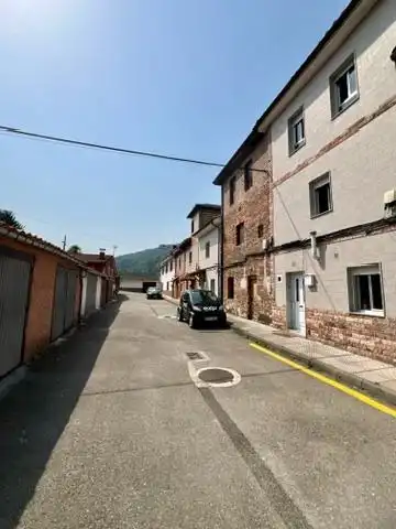 Casa adosada en venda a PIEZAS,LAS, 55, San Pedro - Siana