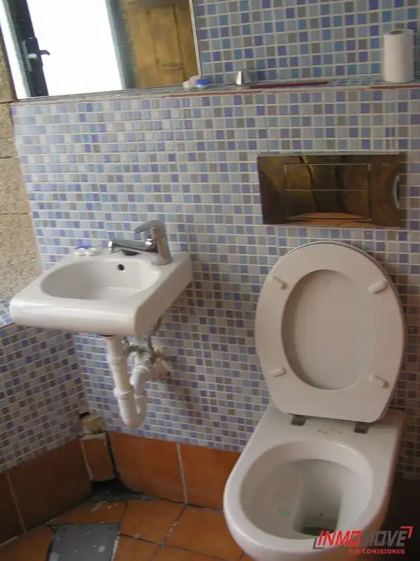 Baño de Casa adosada en venta en Haro con Balcón