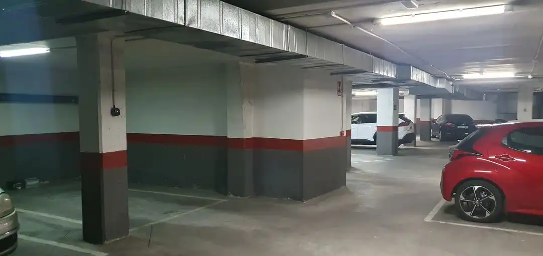 Aparcament de Garatge en venda en Madrid