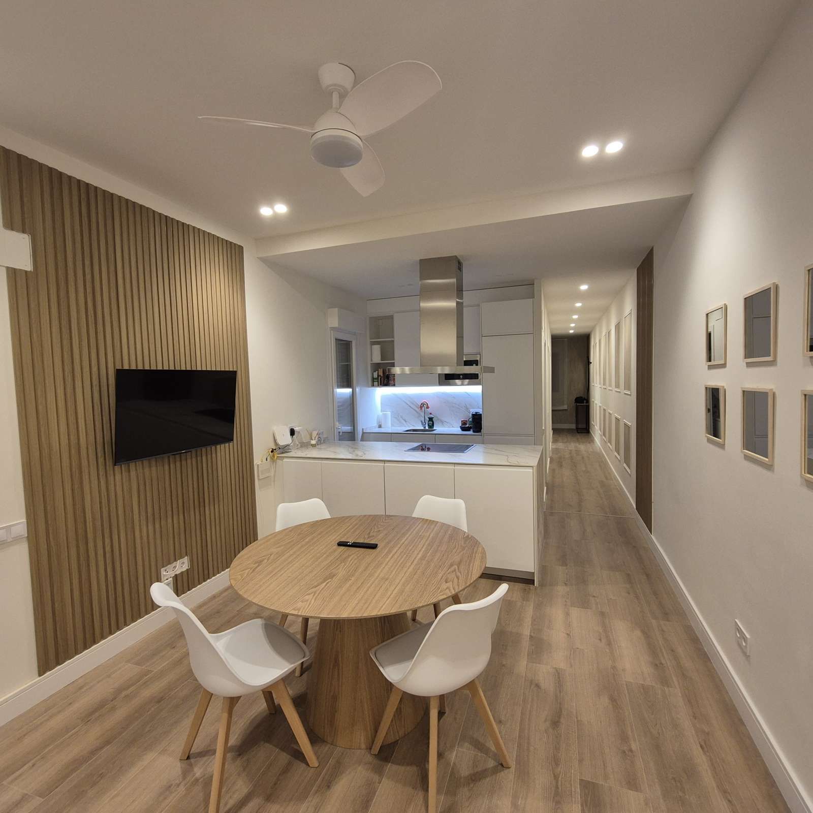 Cuina de Apartament per a compartir en  Madrid Capital amb Aire condicionat, Calefacció i Terrassa