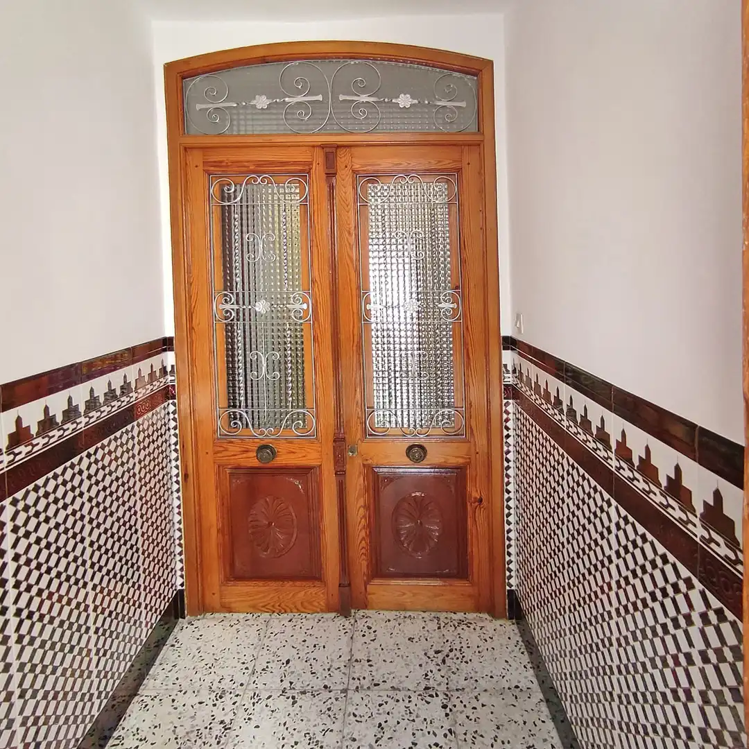 Detached homes for sale in Cuevas Bajas  with Air Conditioner, Terrace and Furnished