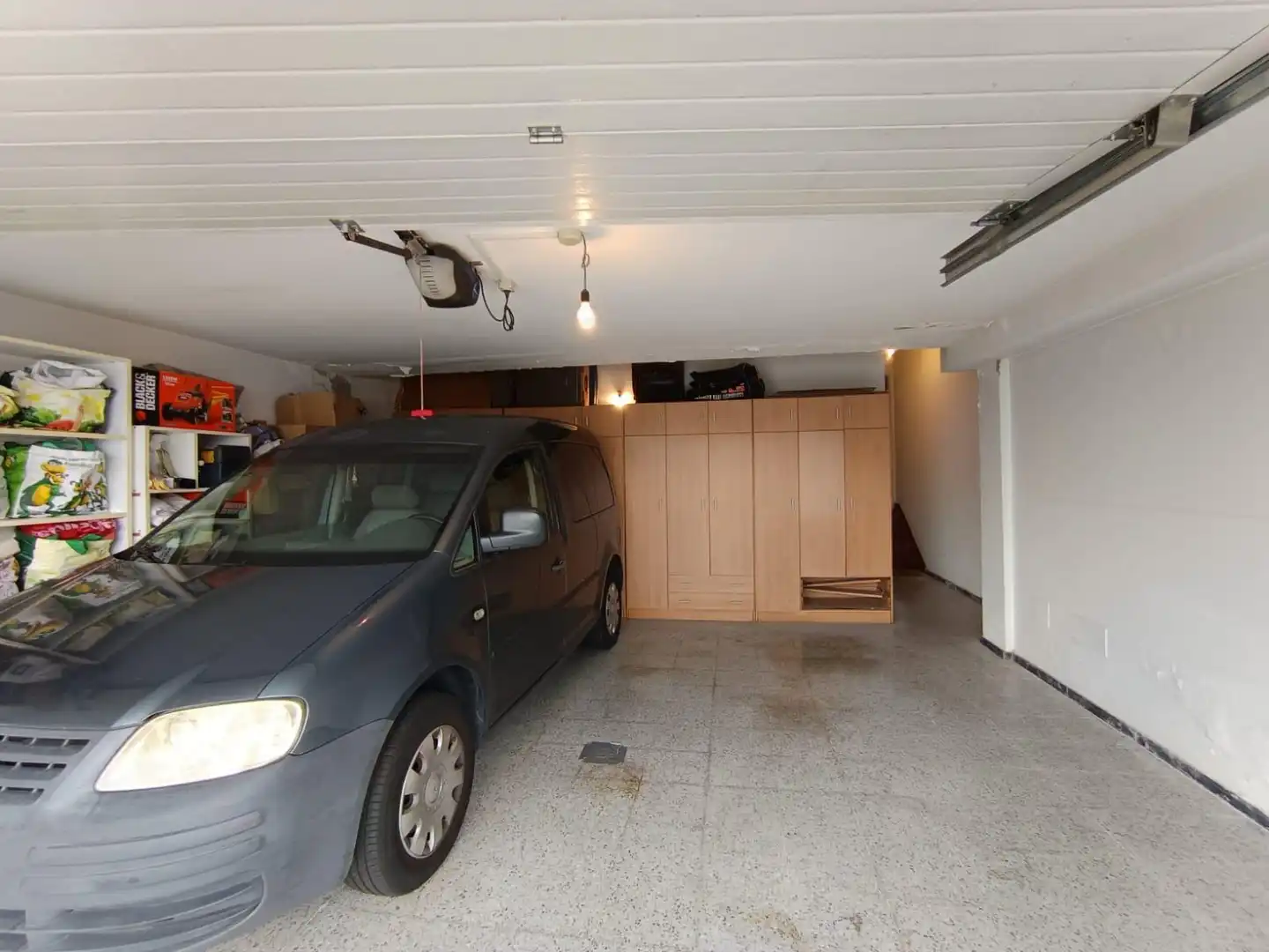 Aparcament de Casa adosada en venda en Las Palmas de Gran Canaria amb Jardí privat i Terrassa