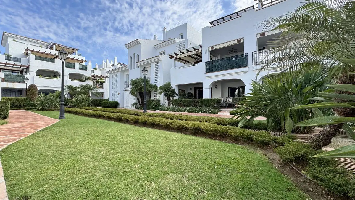 Home with pool for sale in San Pedro de Alcántara, imagen 26