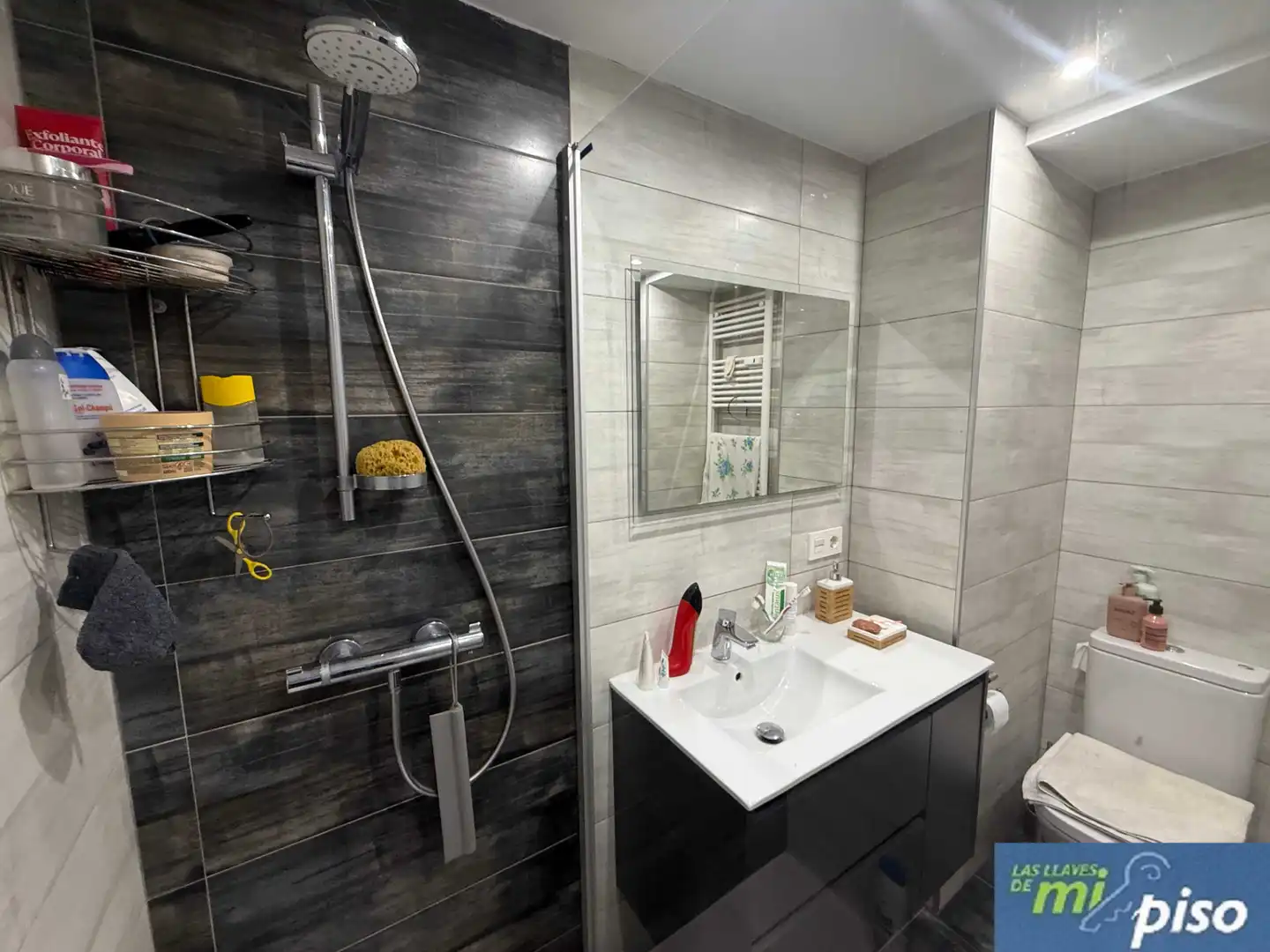 Baño de Piso en venta en Valladolid con Calefacción, Parquet y Terraza