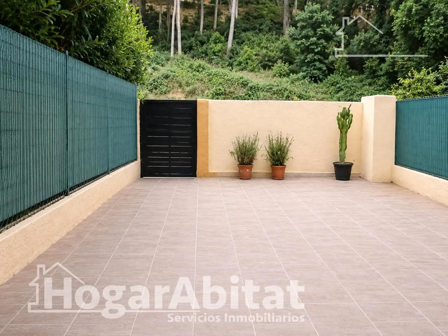 Terraza de Casa adosada en venta en Chiva con Calefacción, Terraza y Trastero