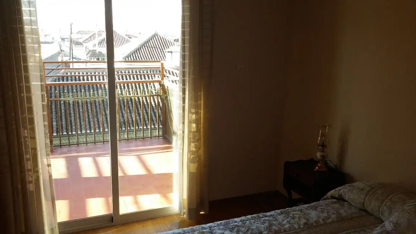 Àtic de lloguer a Calle Melchor Almagro, 16, Centro - Sagrario