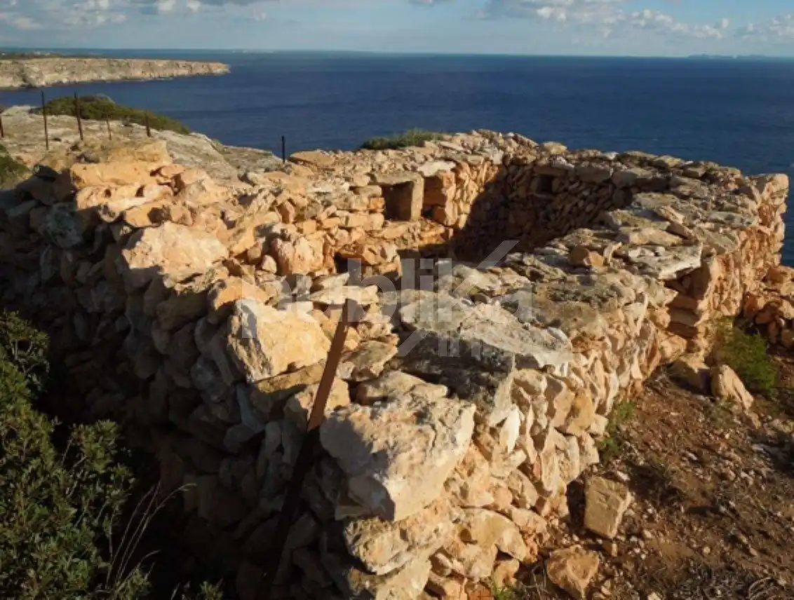 Finca rústica en venta en Carretera 39°21'47.0\"N 2°47'26.8\"E, Cala Pi - Vallgornera