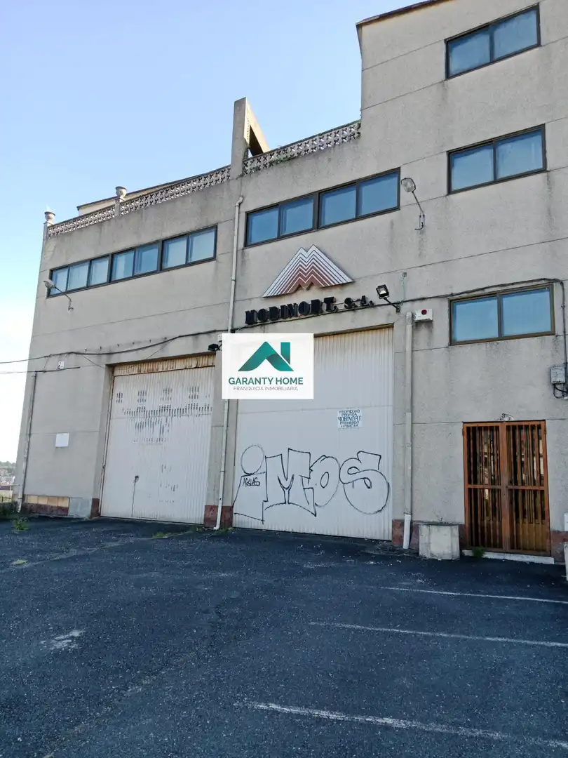 Nave industrielle à vendre à Almeiras