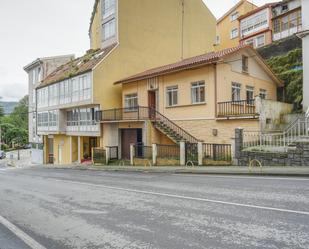 Vista exterior de Casa o xalet en venda en Pontedeume amb Terrassa i Traster