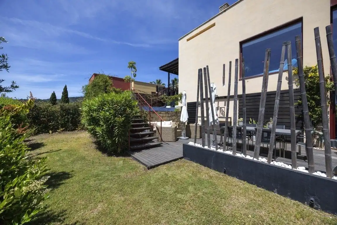 Jardín de Casa o chalet en venta en Benahavís con Aire acondicionado, Calefacción y Jardín privado