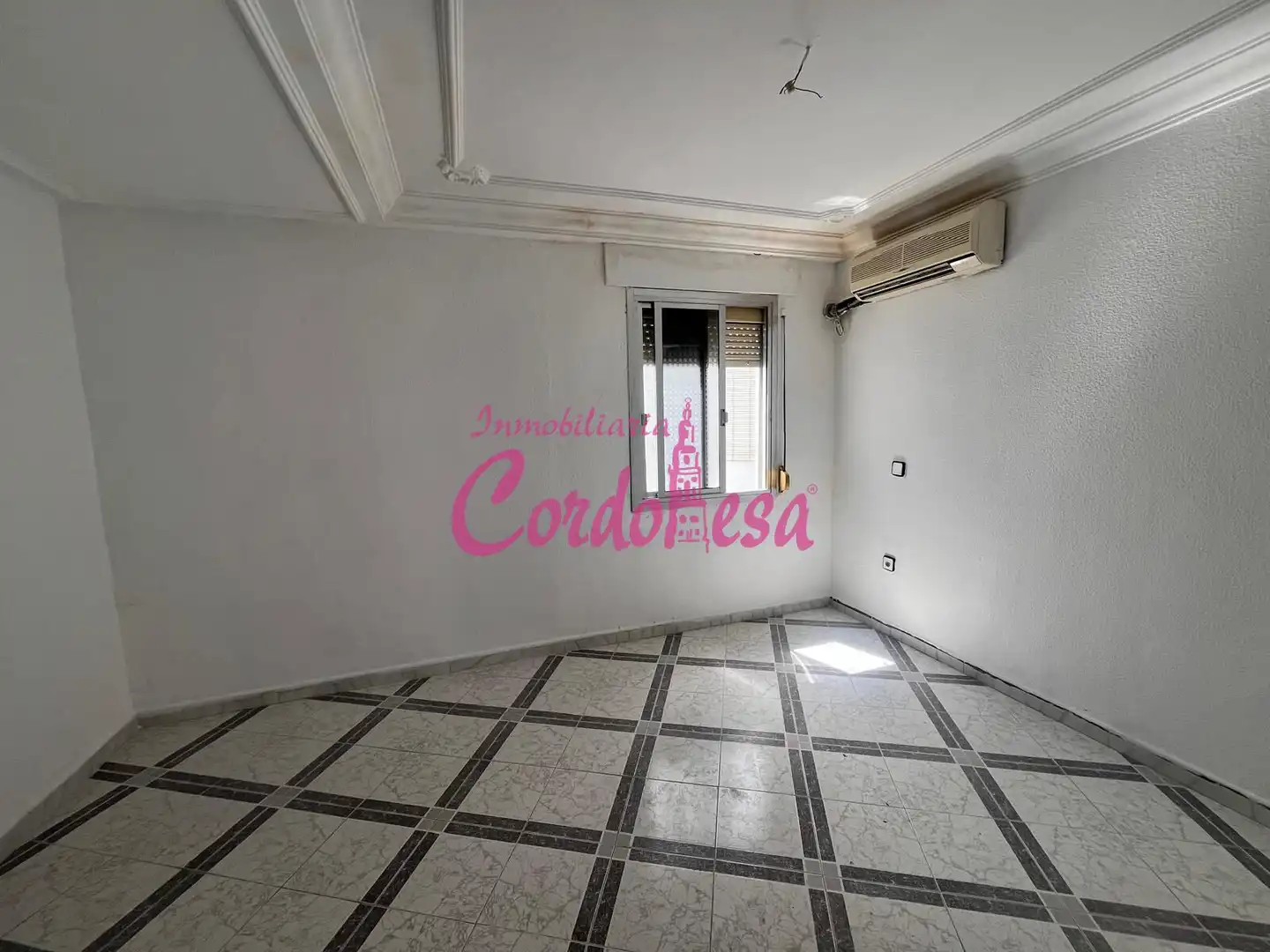 Schlafzimmer von Dachboden zum Verkauf in Córdoba