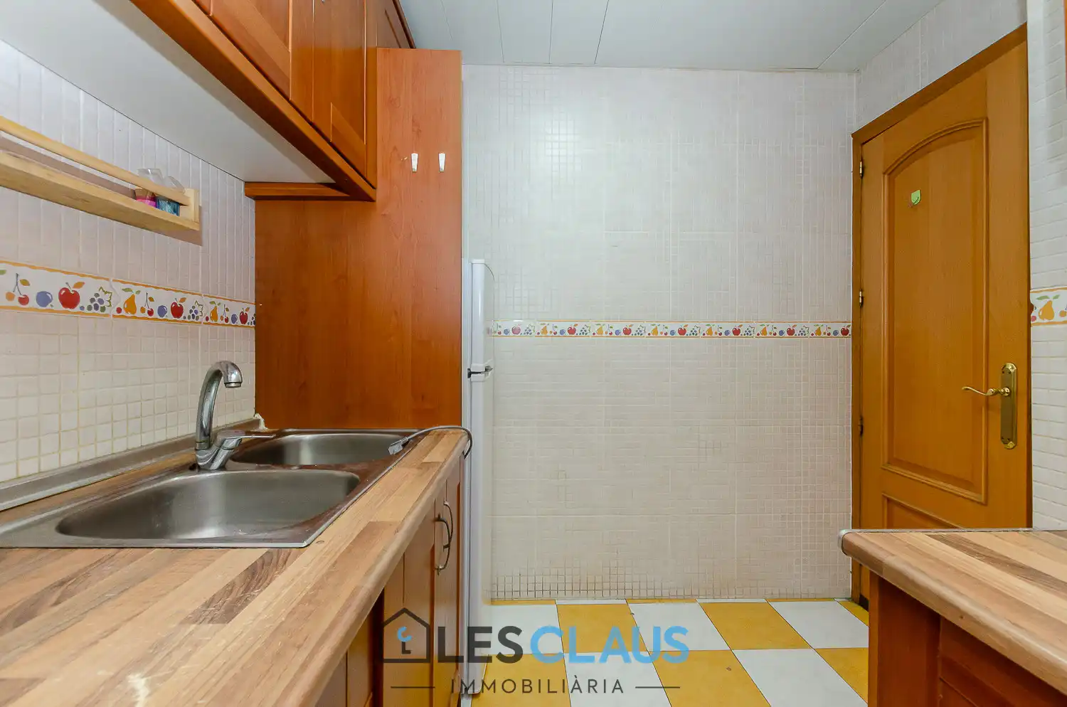 Cocina de Piso en venta en Barcelona con Aire acondicionado