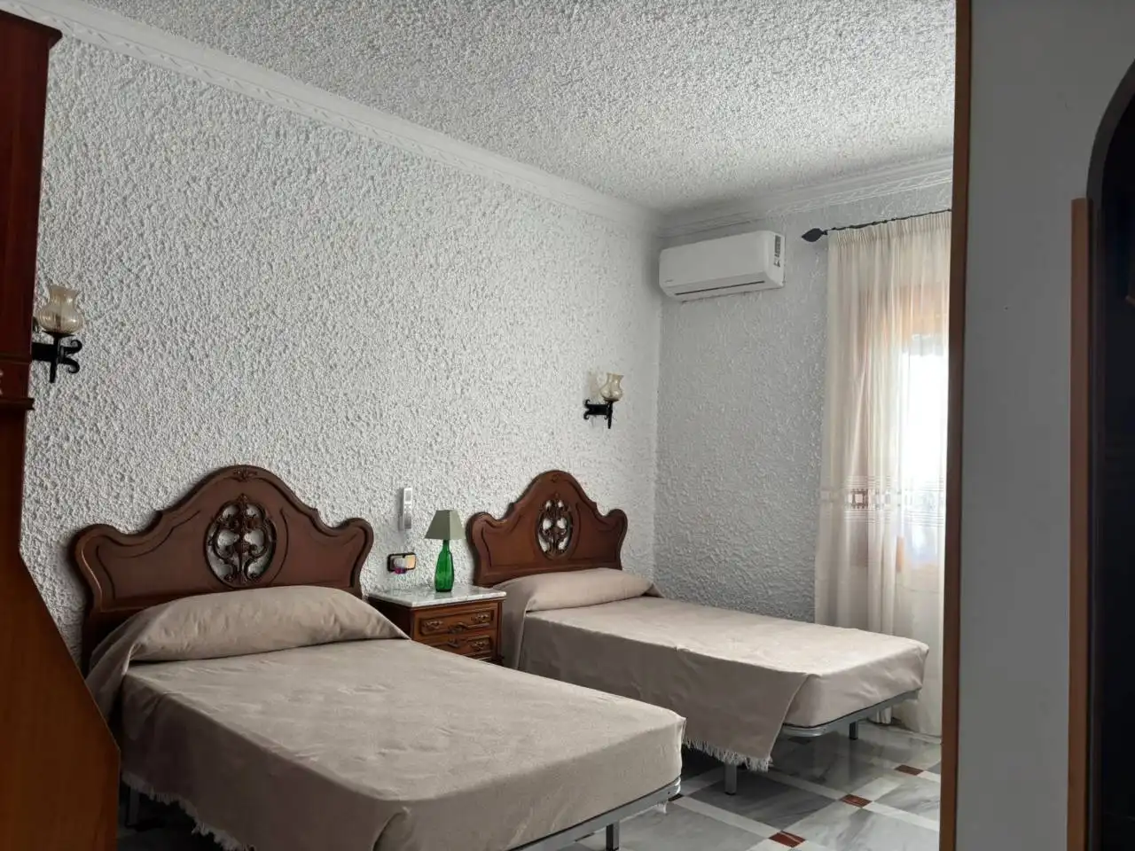 Habitación de Edificio en venta en Cúllar