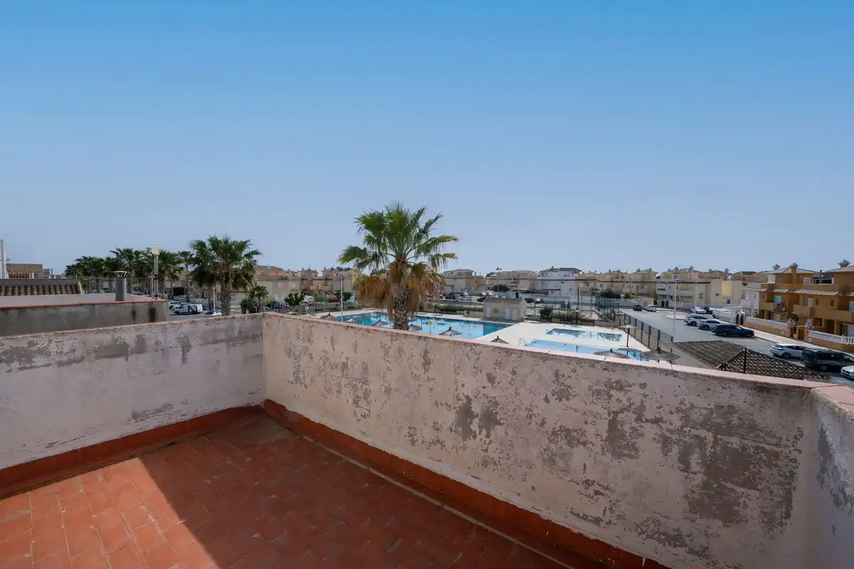 Casa pareada con terraza en venta en C. Monte de Sta. Pola, imagen 18