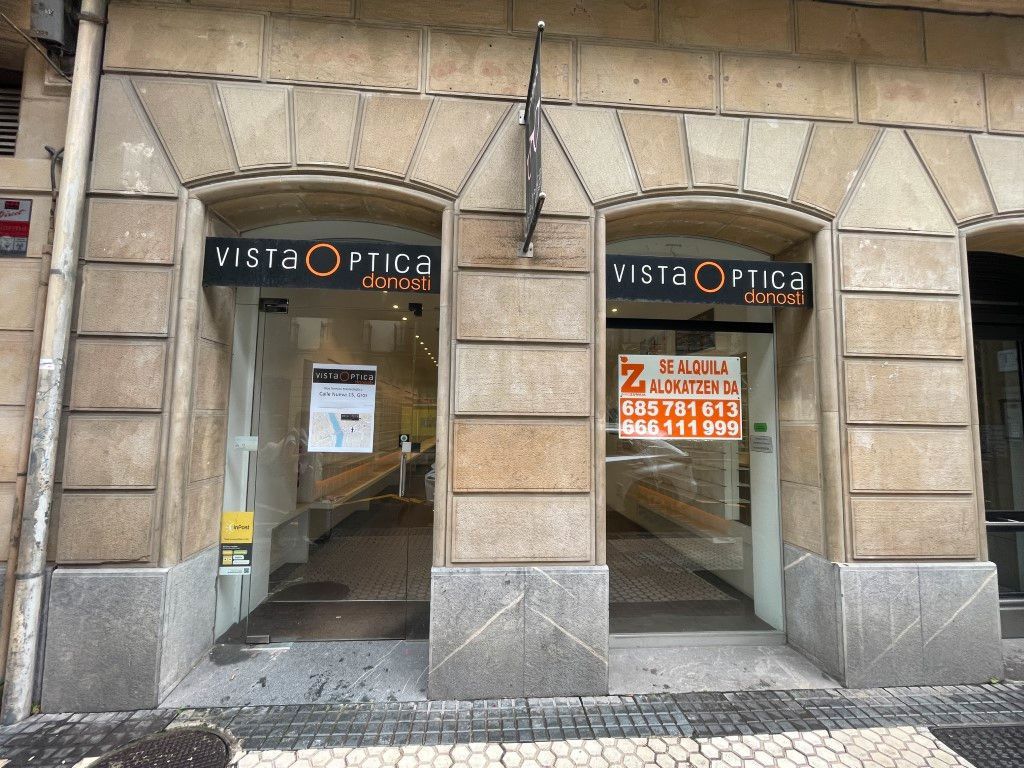 Premises to rent in N/A, 8, Área Romántica, Centro , Donostia - San Sebastián